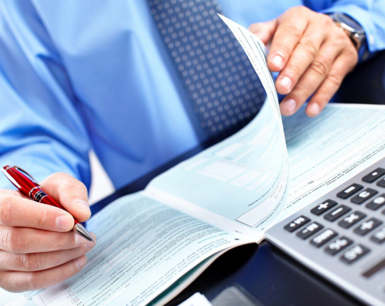 How Professional Bookkeeping Helps You Avoid Costly Mistakes